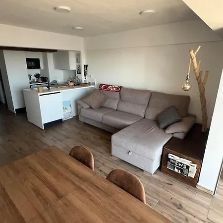 With Sea Views 50m From The Apartment *